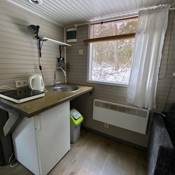 Mājiņa Nr 5 ar WC un Dušu 4 pers